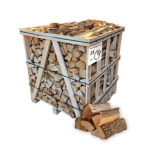 Brennholz Eiche, kammergetrocknet, 25 cm – Standardpalette