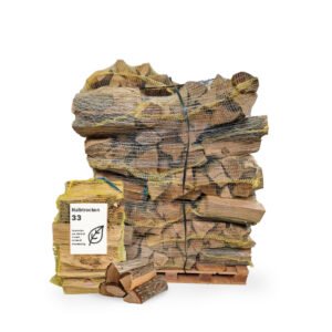 Brennholz Eiche, halbtrocken, 30-33 cm – Sackpalette
